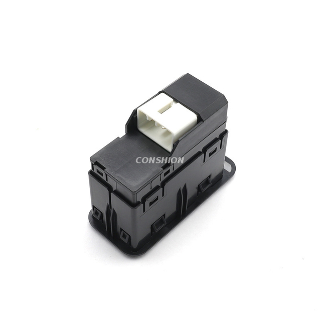 S22065000M00 Interrupteur de fenêtre pour Mahindra XUV