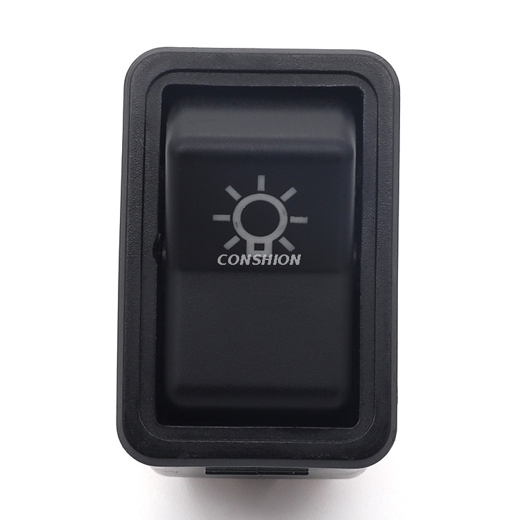 581.3710 Interrupteur de phares - pour VAZ 2108