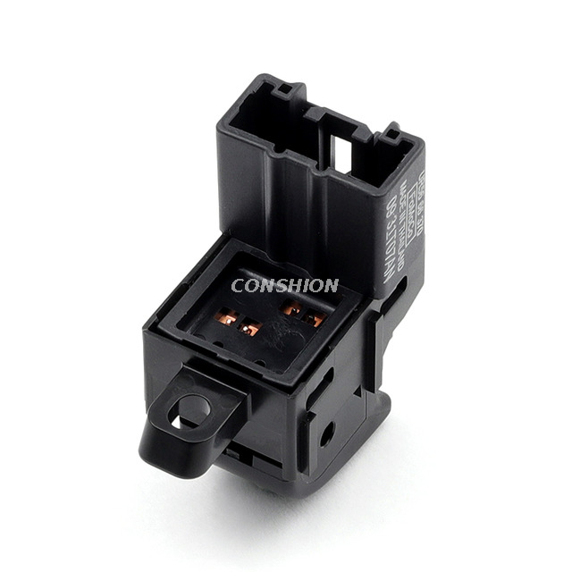 Ur5666370 Interrupteur de fenêtre électrique pour Mazda BT50 