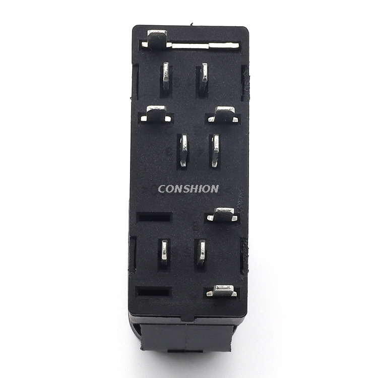 883.3709 Interrupteur de phares - pour VAZ-2110 / 2115/2123