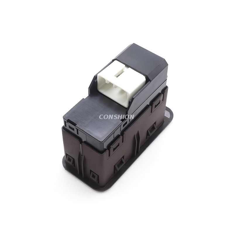S22065000M00 Interrupteur de fenêtre pour Mahindra XUV