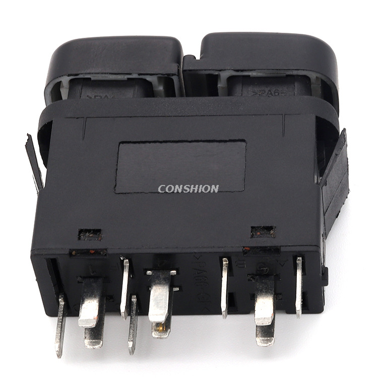 882.3709 Interrupteur de phares - Pour VAZ-2114/2115